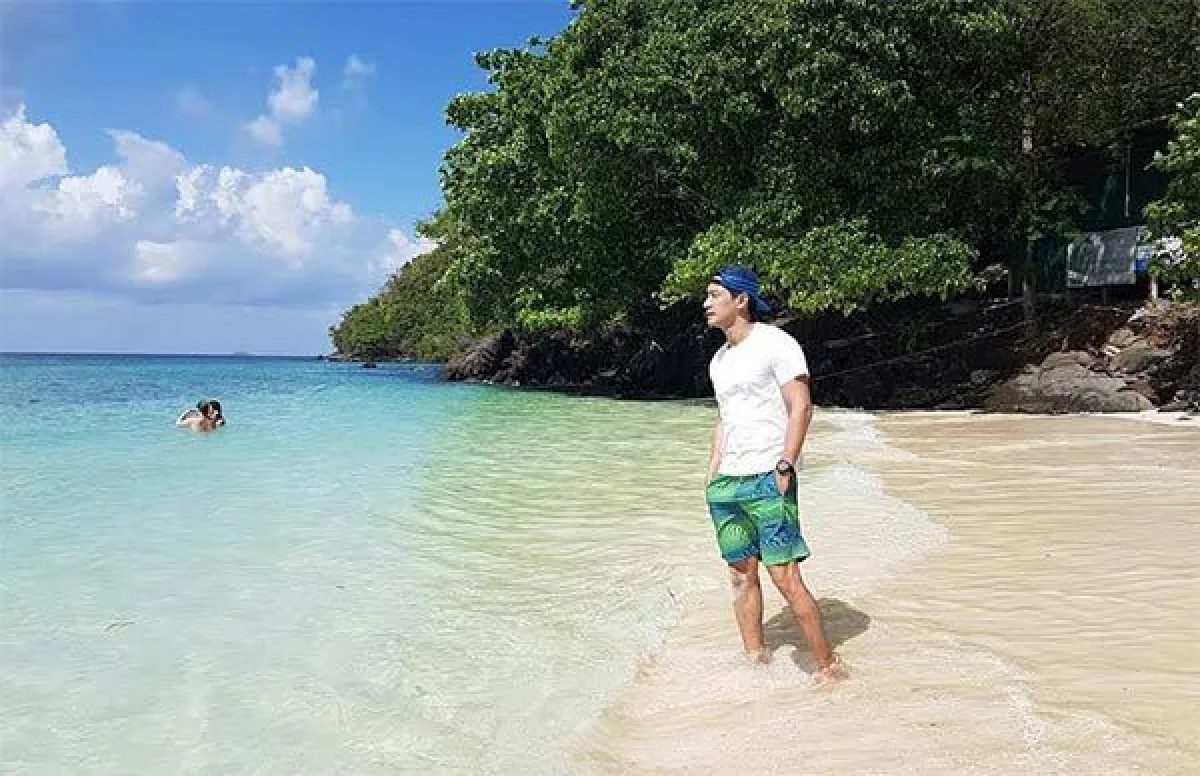 เปิดตัวแล้ว? ป้อง ณวัฒน์ สวีทแนบชิด เอเลน่า นางแบบสุดเซ็กซี่