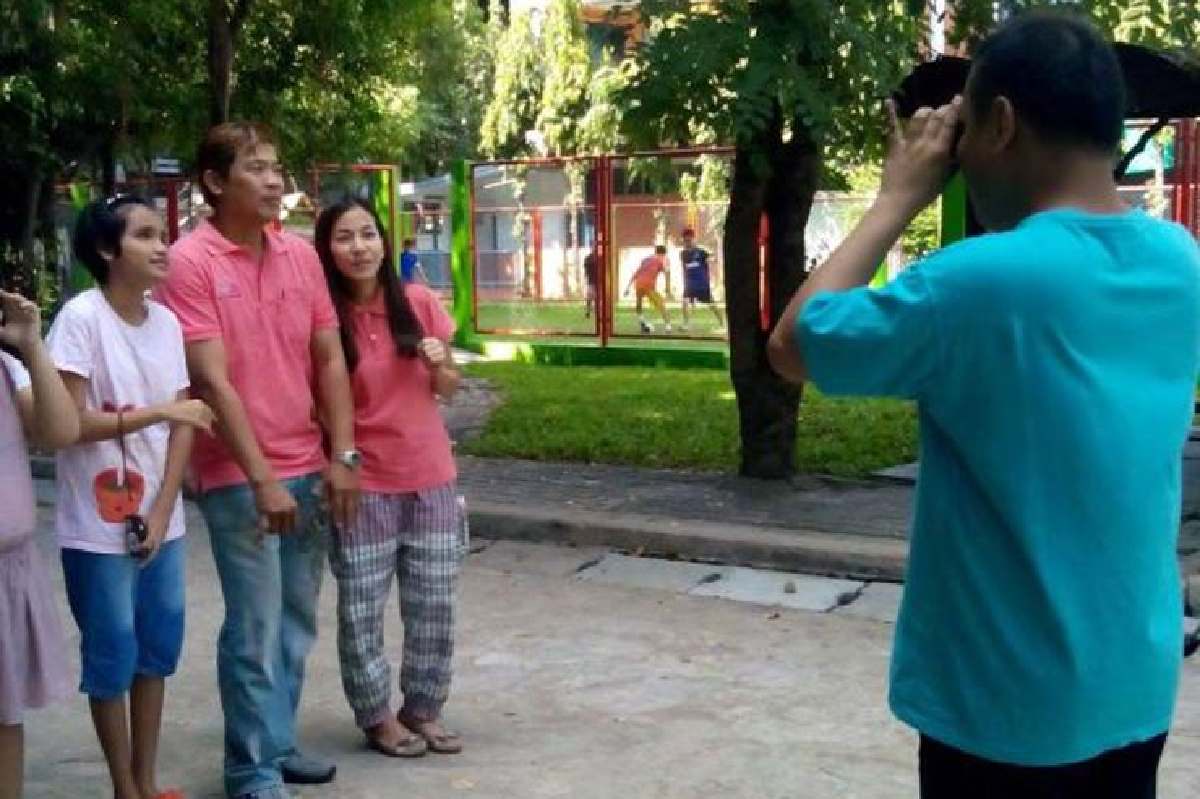 ภาพถ่าย จากโลกมืด ภาพถ่าย จากโลกมืด