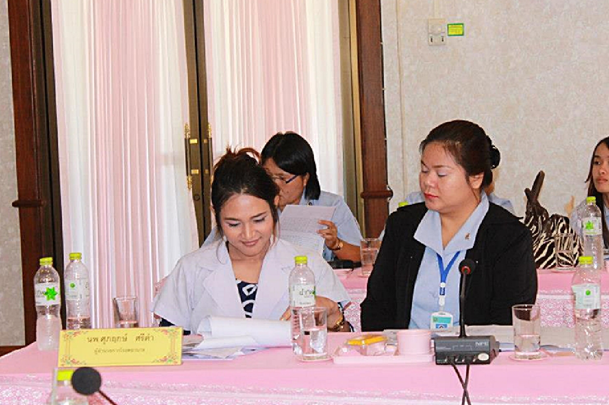 ทึ่ง!คนสวยเป็นหมอนะครับ..แถมระดับผอ.โรงพยาบาล