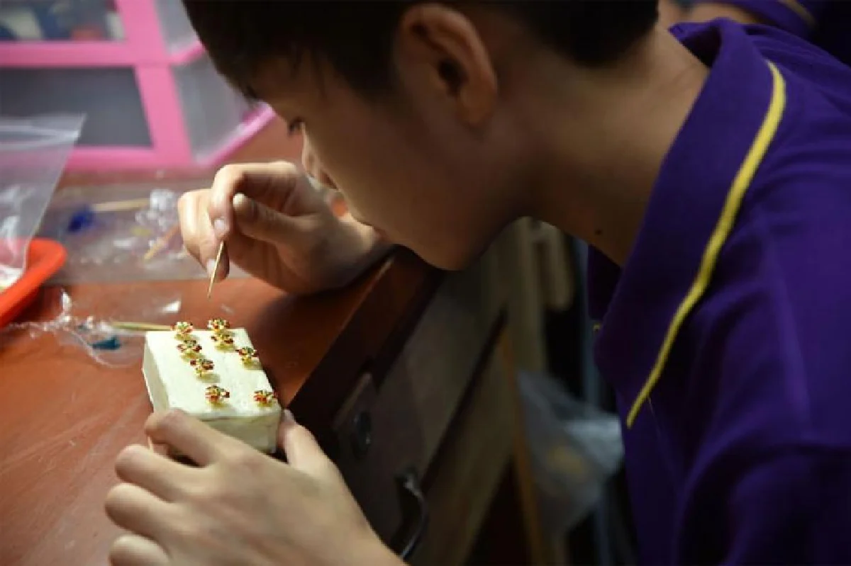 นวัตกรรมผสานความวิจิตร ‘โกลด์ จิวเวลรี่’ ฝีมือช่างทองไทย