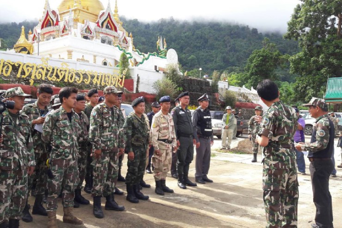 ป่าไม้ตรวจวัดถ้ำลิเจียของอดีตพระยันตระพบรุกที่อุทยานเขาแหลม ป่าไม้ตรวจวัดถ้ำลิเจียของอดีตพระยันตระพบรุกที่อุทยานเขาแหลม