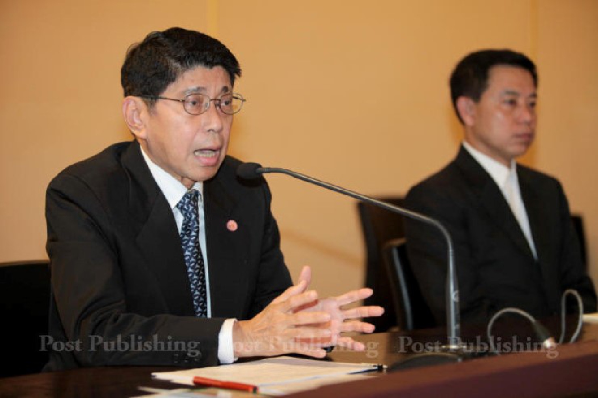 นายกฯมอบ "วิษณุ" ตั้งกก.ตรวจสอบใช้ไม้สักสร้างรัฐสภาใหม่ นายกฯมอบ "วิษณุ" ตั้งกก.ตรวจสอบใช้ไม้สักสร้างรัฐสภาใหม่