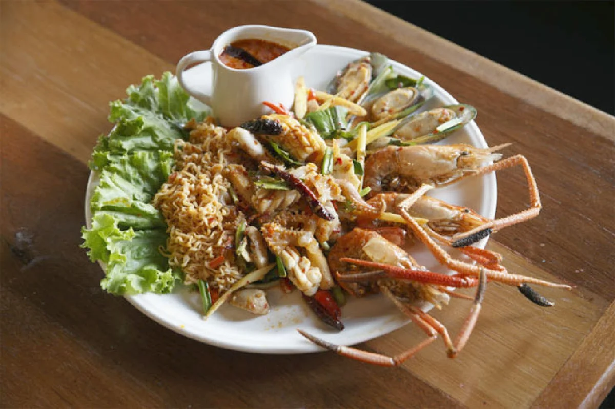 มิกค์ ทองระย้า  สุขเสมอ เมื่อเข้าครัวทำอาหาร