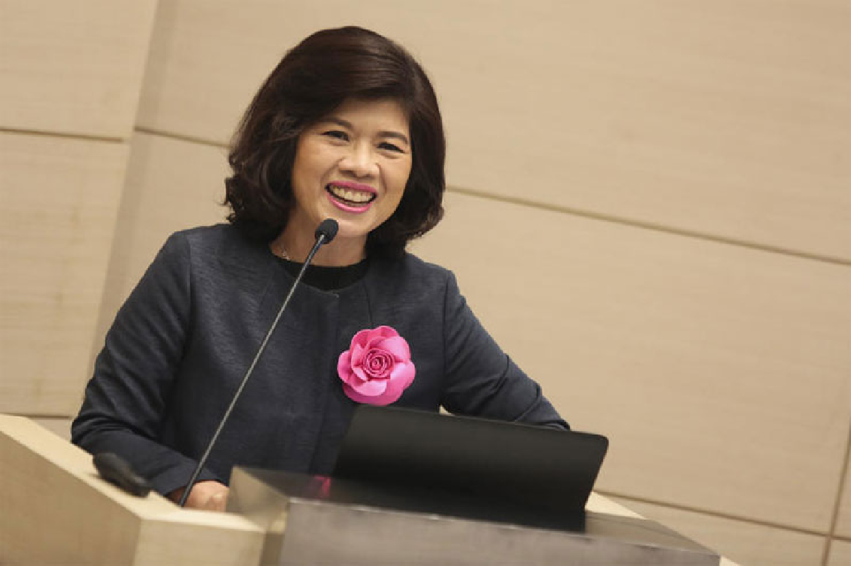 เกศรา มัญชุศรี สตรีผู้นำธุรกิจอนุรักษ์โลก เกศรา มัญชุศรี สตรีผู้นำธุรกิจอนุรักษ์โลก