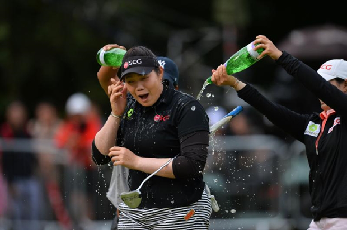 Ariya wins British Open, 1st Thai golfer to win a major