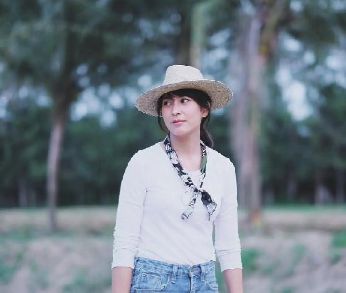 น่ารักอบอุ่น! ดีเจพุฒ ควงหวานใจ จุ๋ย วรัทยา ทัวร์ไร่หมาเมิน