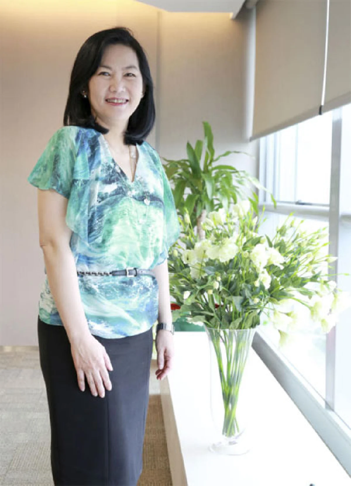 นอกรอบ กับแบงก์เกอร์หญิงเก่ง นพวรรณ เจิมหรรษา