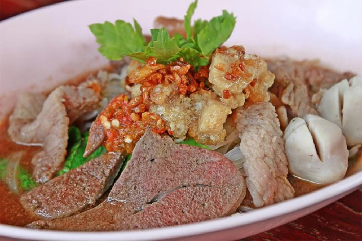 ก๋วยเตี๋ยวเรือคลอง 13 รสเด็ดดั้งเดิม แซบ จี๊ดจ๊าด