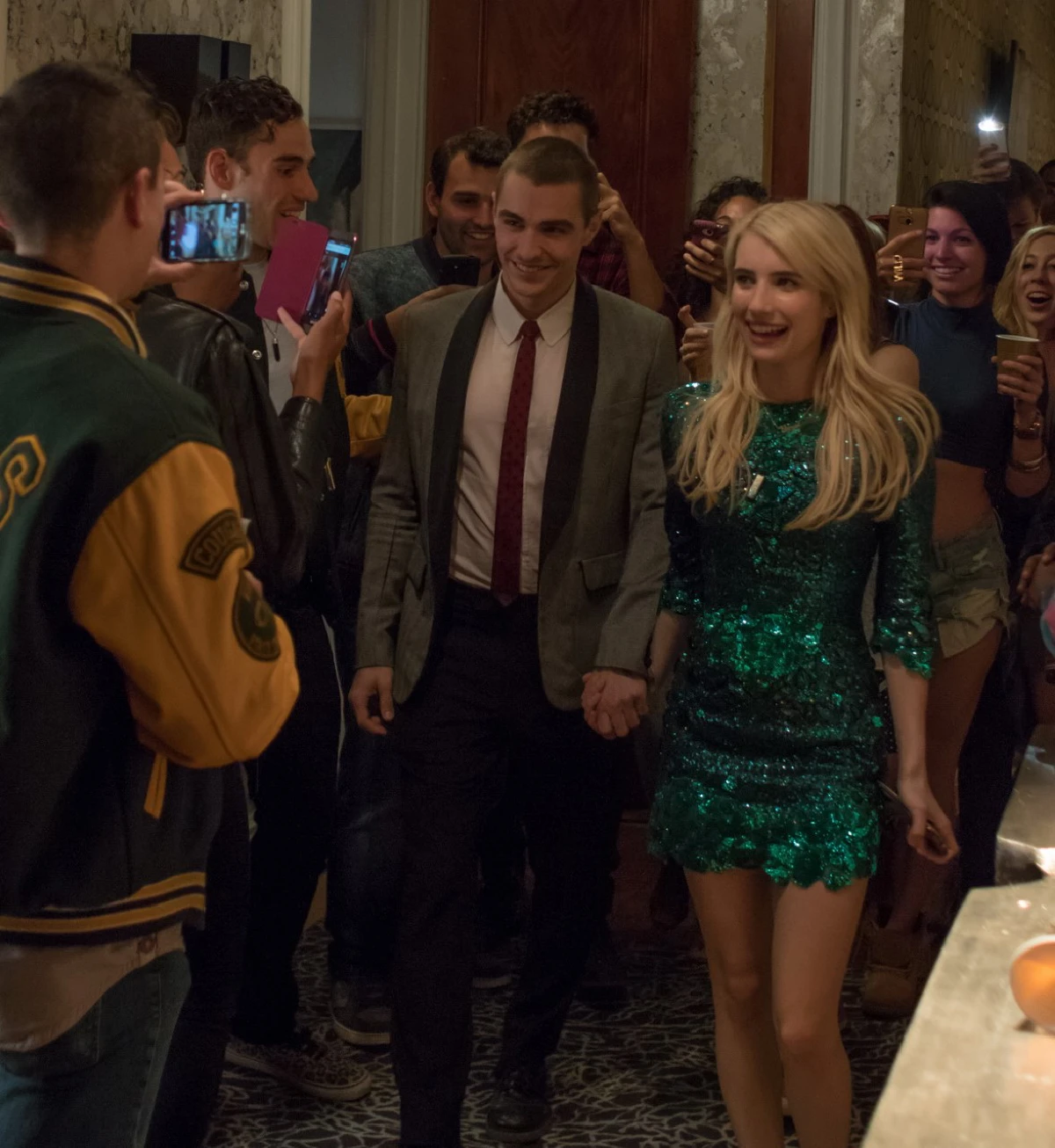 คุยกับ เอ็มม่า โรเบิร์ต ดาราสาวสุดฮอตจาก "Nerve เล่นเกม เล่นตาย"