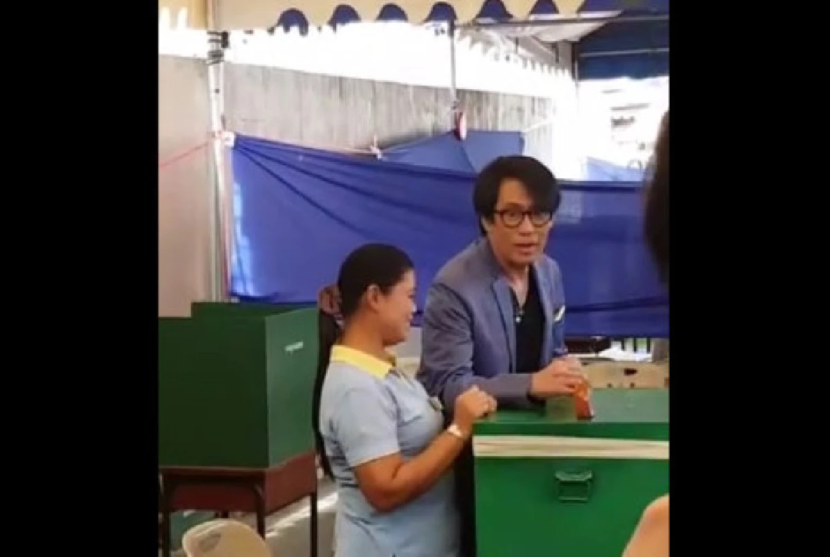 ดาราแห่ออกเสียงประชามติ ชวนประชาชนใช้สิทธิ