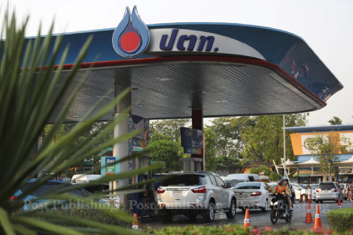 ปตท.-บางจากปรับขึ้นกลุ่มเบนซิน 60 สต. ปตท.-บางจากปรับขึ้นกลุ่มเบนซิน 60 สต.