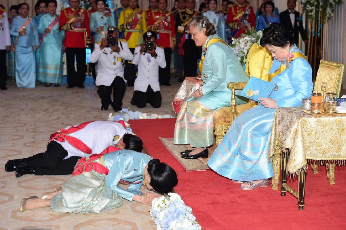 สมเด็จพระเทพฯเสด็จฯงานสโมสรสันนิบาตเฉลิมพระเกียรติพระราชินี