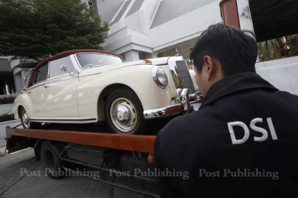 เจ้าคุณแป๊ะเข้าทราบข้อหาคดีรถเบนซ์โบราณ เจ้าคุณแป๊ะเข้าทราบข้อหาคดีรถเบนซ์โบราณ