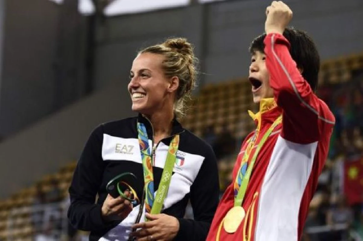 รีโอเกมส์หวานซึ้งอีกครั้ง หนุ่มขอแฟนสาวนักกระโดดน้ำจีนแต่งงาน