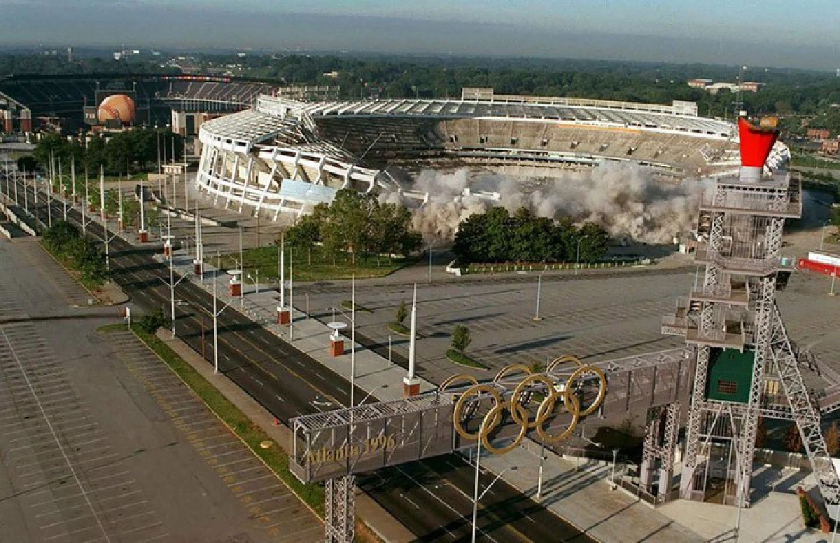 เปิดภาพชุดซากสนามกีฬาโอลิมปิกในอดีตที่ถูกทิ้งร้าง