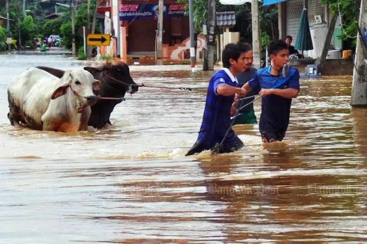 Flooding continues in upper North