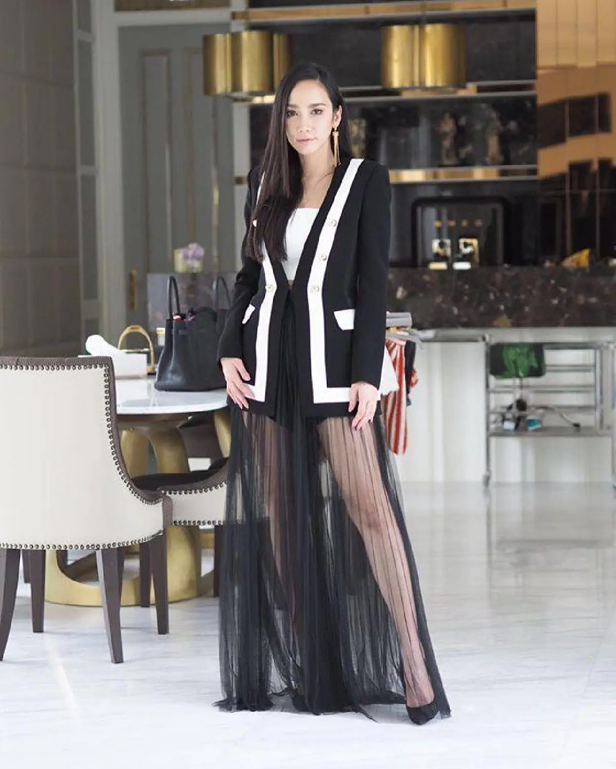 จับตาความรักครั้งใหม่? อั้ม-ไฮโซฟลุค ตี๋หล่อทายาทเพชรพันล้าน