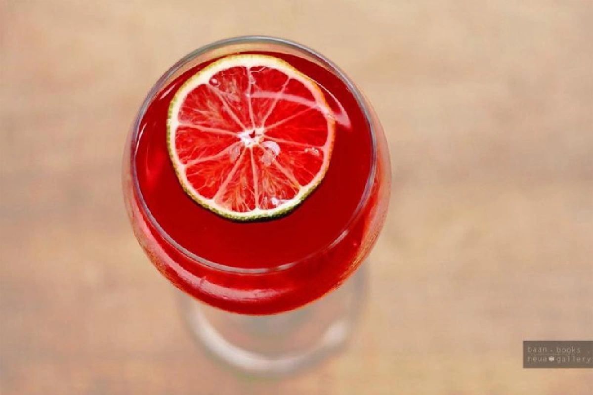 เอนกายผ่อนใจที่ บ้านเหนือ : หนังสือและภาพถ่าย