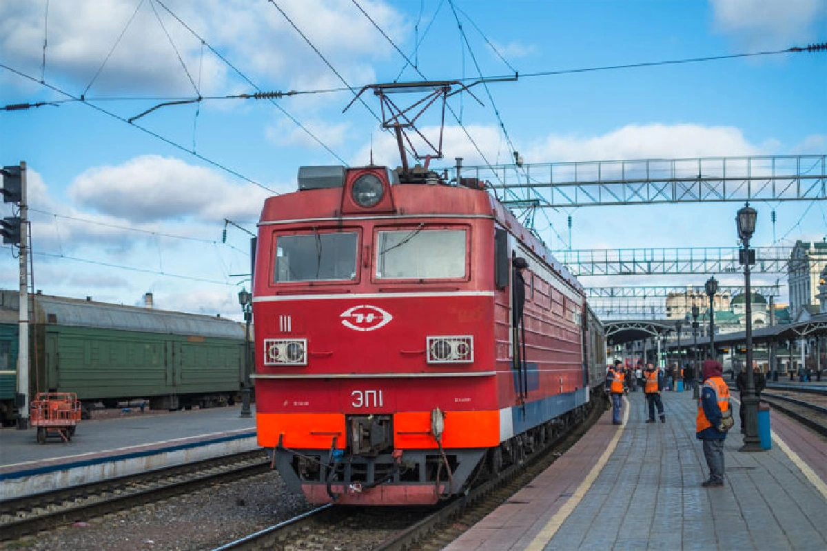 รถไฟรัก อังกฤษ-ไทย ระยะทางกับความสัมพันธ์อันยิ่งใหญ่