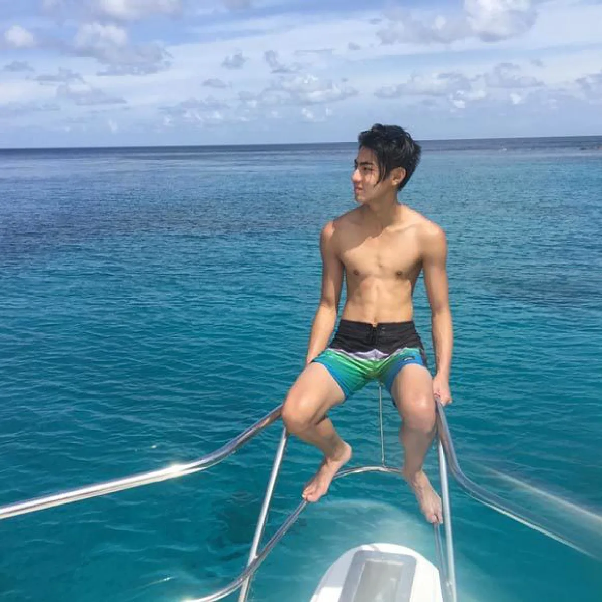 โดนใจวัยกำลังโต! น้องเจ้าขุน อายุ 13 ปี สูงยาวเข่าดีหุ่นแซ่บเว่อร์