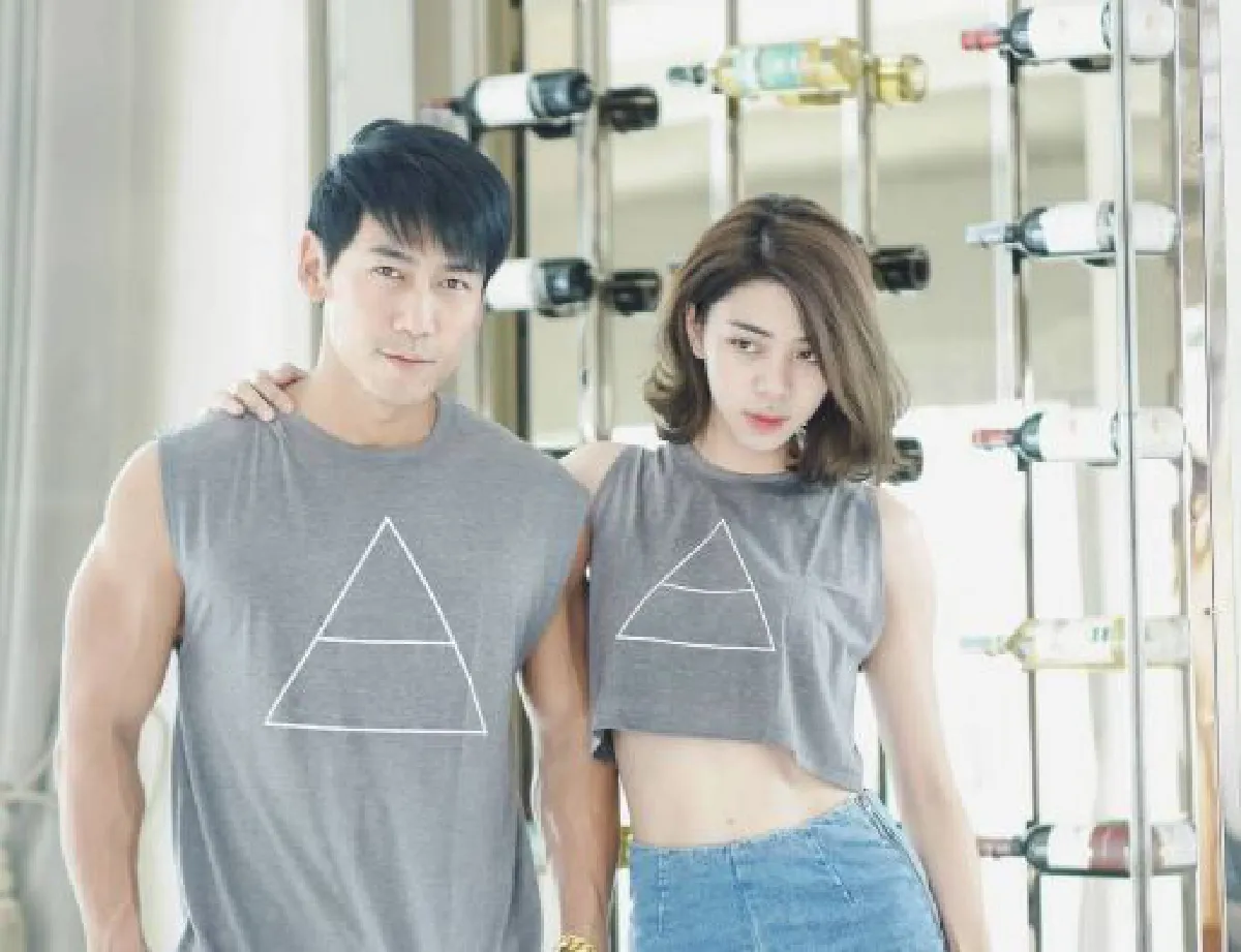 รักมากไม่นอกใจ! เพชรจ้า สักชื่อ นิวเคลียร์ เป็นของขวัญครบรอบ 6 ปี