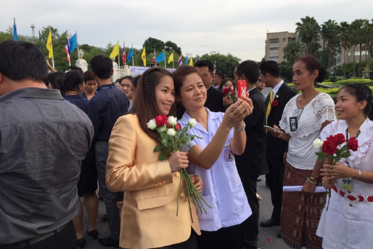 ทัพนักกีฬาโอลิมปิกถึงทำเนียบรัฐบาลร่วมฉลองความสำเร็จ