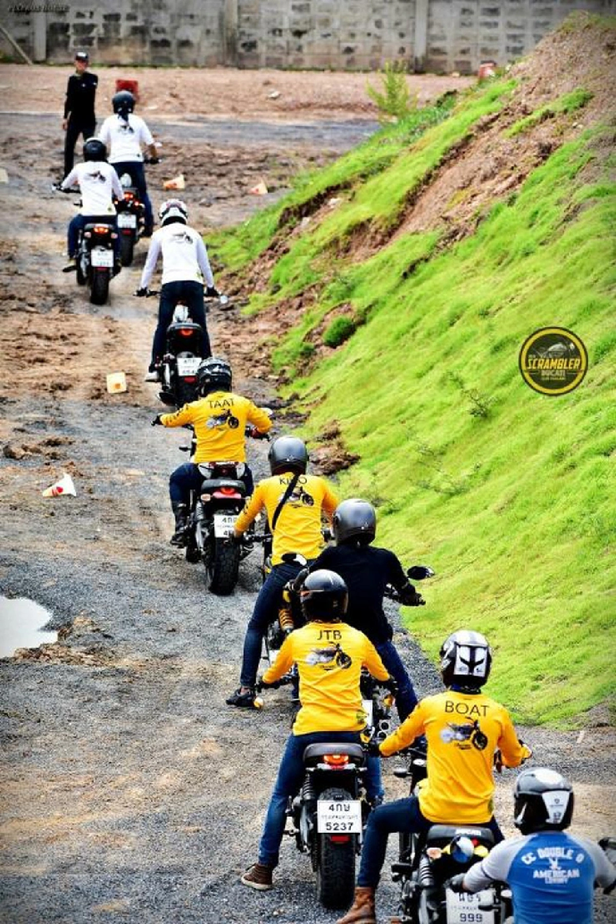 รวมพลคนรักดูคาติ สแครมเบลอร์