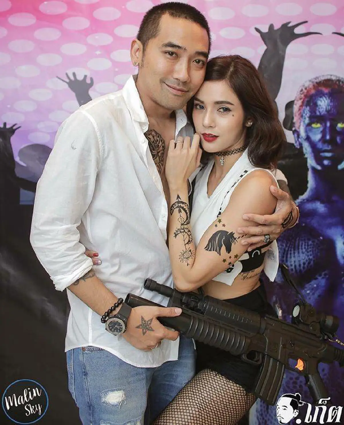 ความสุขล้นใจ! อุ้ม ลักขณา น้ำตาแตกกลางงานวันเกิดแฟนหนุ่ม