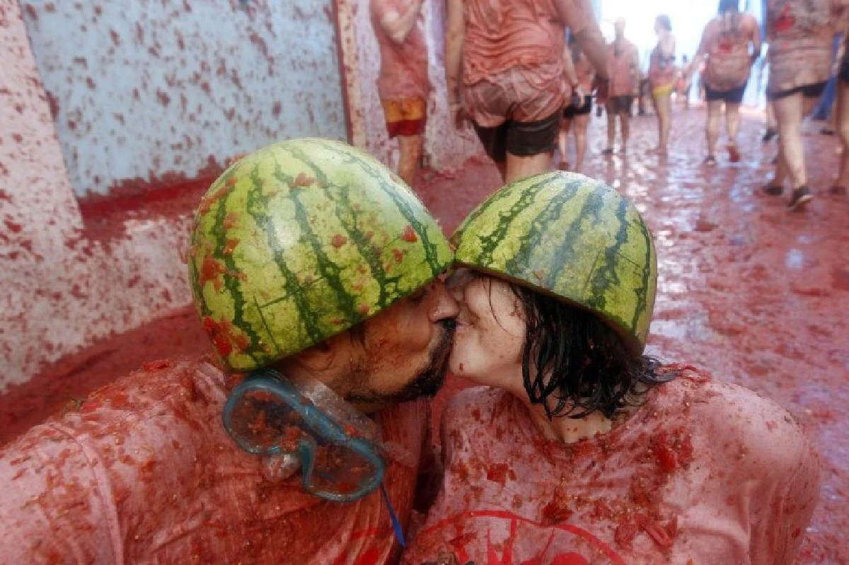 ชมภาพบรรยากาศเทศกาลปามะเขือเทศในสเปน