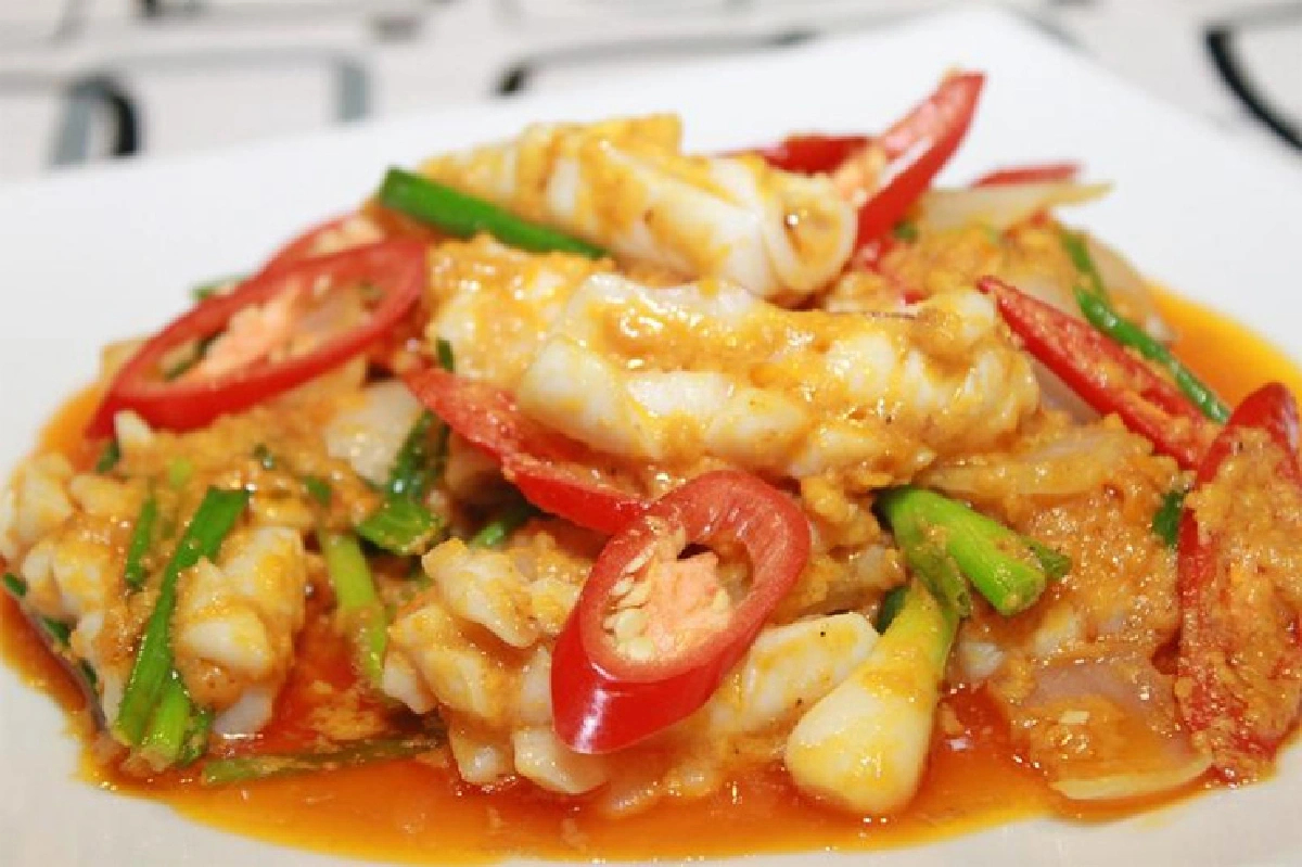 ครัวแจ้ซีฟู้ด ศรีราชา รสชาติพื้นบ้าน