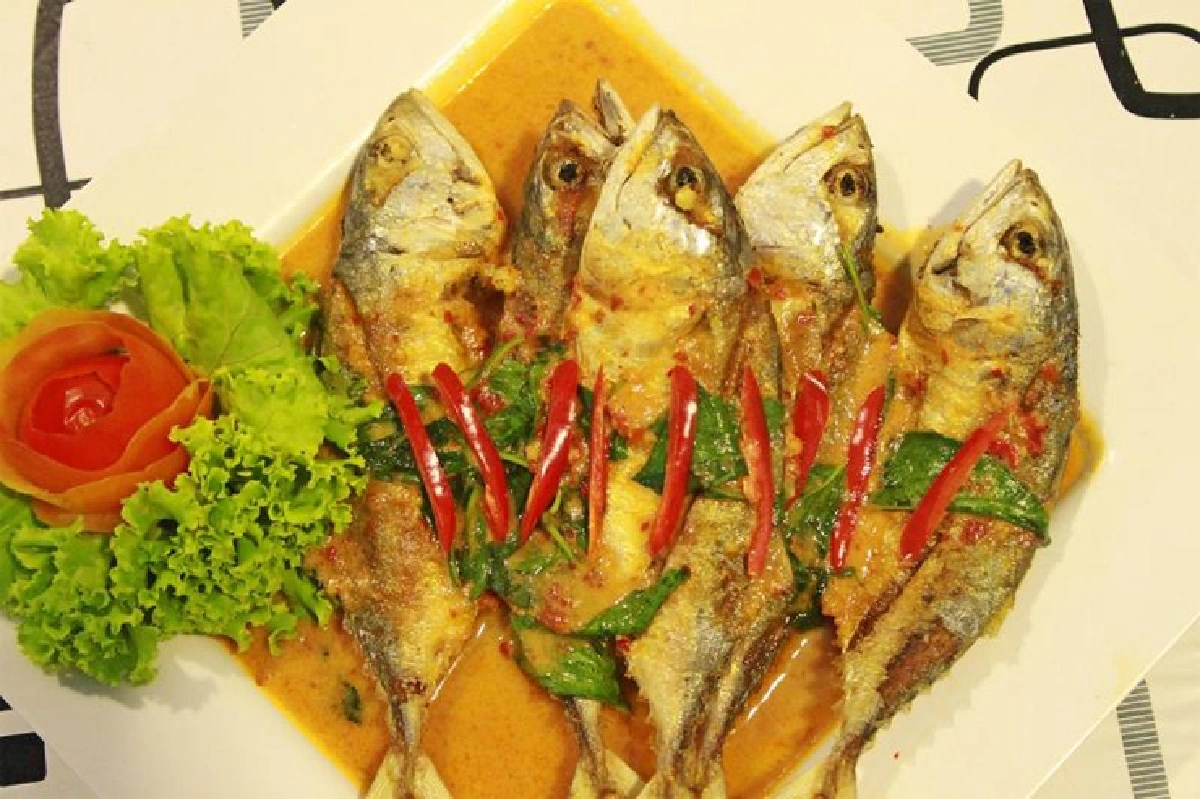 ครัวแจ้ซีฟู้ด ศรีราชา รสชาติพื้นบ้าน