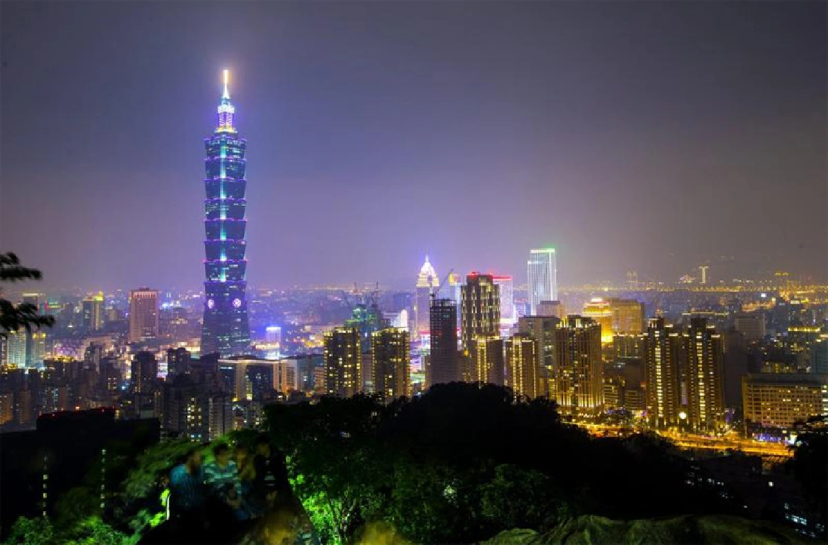 เสียดฟ้า