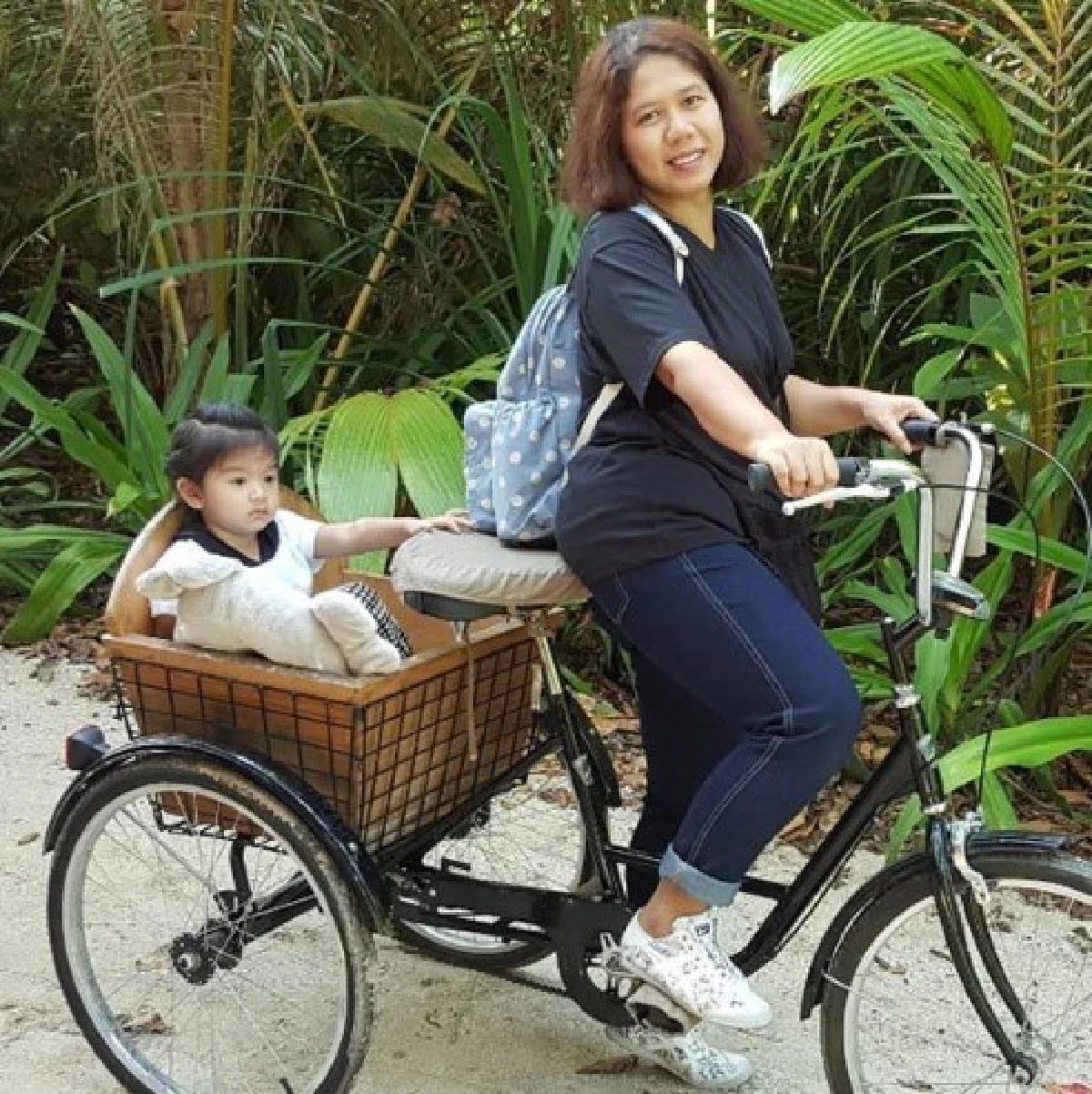 เตือนภัย "มิจฉาชีพ" อ้างชื่อ โบว์ แวนด้า ขายของหลอกแฟนคลับ