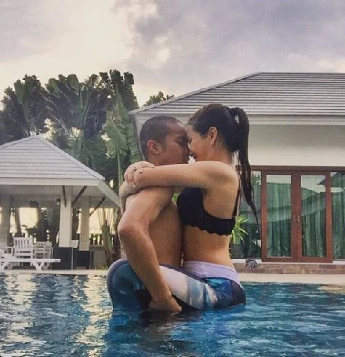 ส่องภาพ "มิกซ์" ลูกชาย หม่ำ จ๊กมก พร้อมแฟนหน้าสวย หุ่นแซ่บ