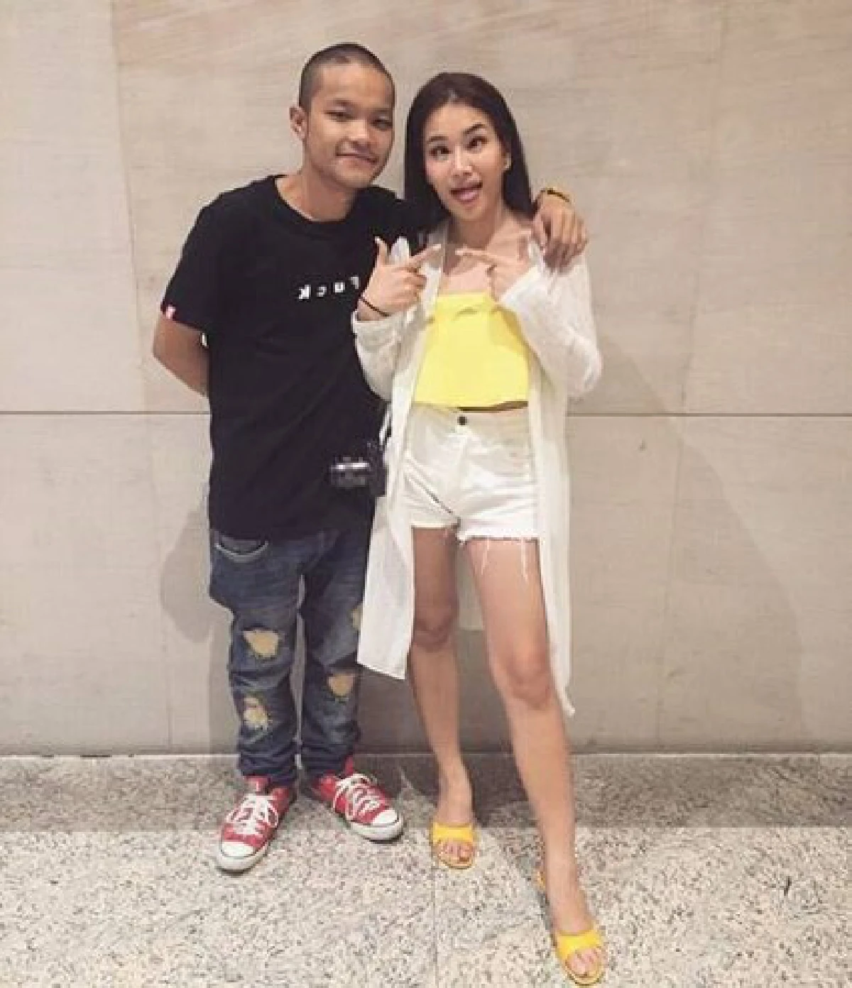 ส่องภาพ "มิกซ์" ลูกชาย หม่ำ จ๊กมก พร้อมแฟนหน้าสวย หุ่นแซ่บ