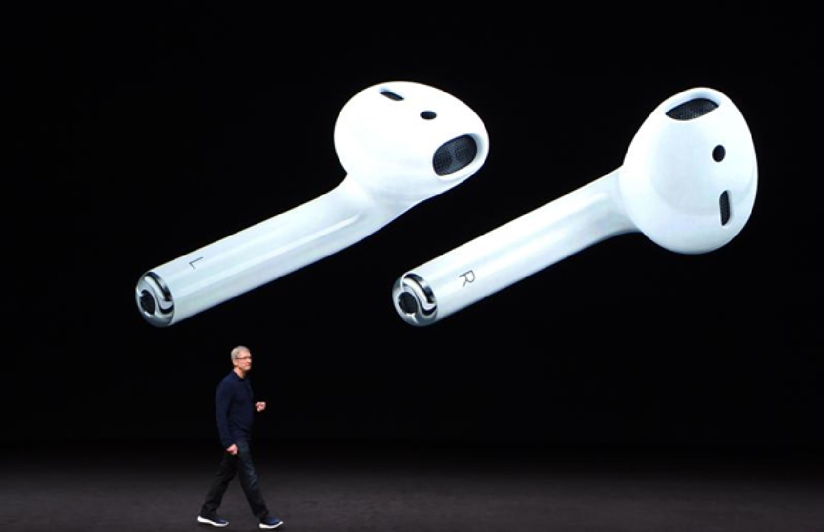 Apple reveals waterproof iPhone 7 models
