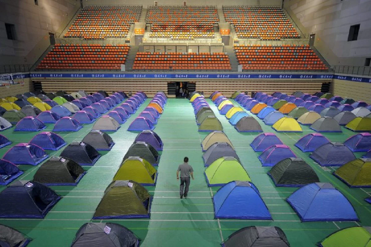 เต้นท์แห่งความรัก เพื่อพ่อแม่ชาวจีน ในวันที่ลูกจากบ้านไปเข้ามหาวิทยาลัย