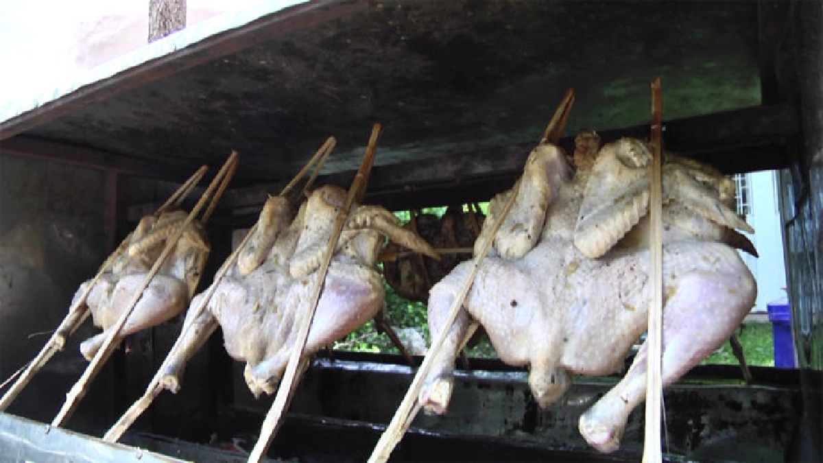 ไก่ย่างสมุนไพรกาบเชิง อร่อยโดนใจคนรักสุขภาพ