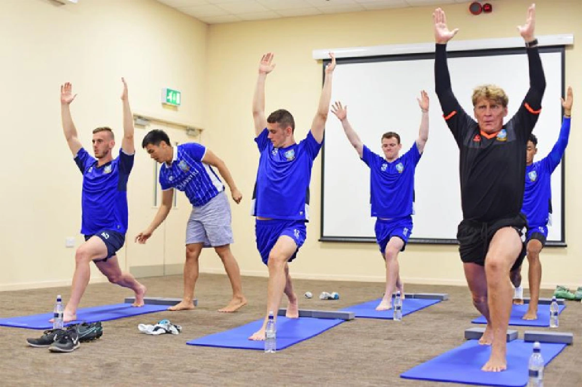 คลาสโยคะ สำหรับนักฟุตบอลเชฟฟีลด์ เวนส์เดย์