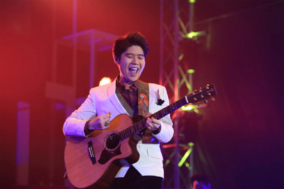 ไวท์เฮาส์ คอนเสิร์ต สนุกยกค่าย