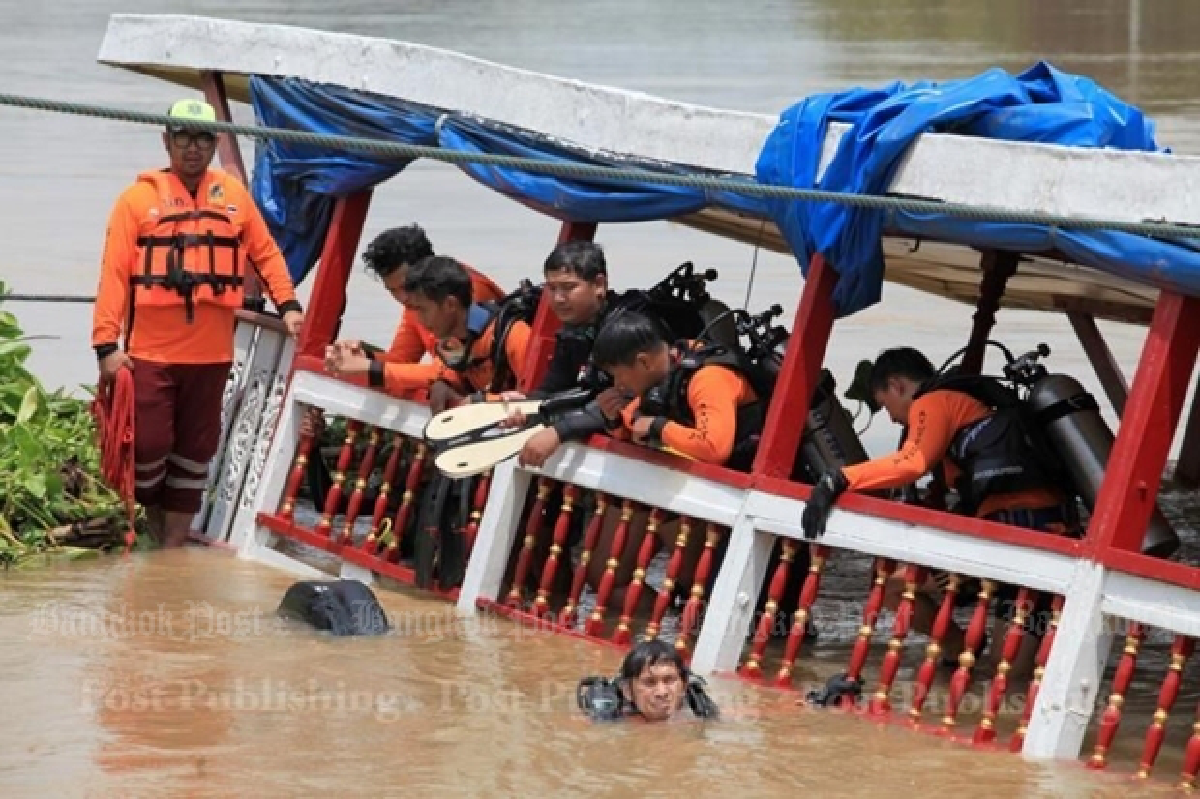After the boat tragedy: burying the dead, talking safety (Updated Tues.)