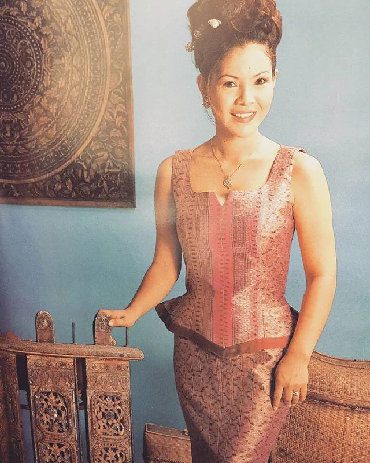 ย้อนวัยสมัยเชพบ๊ะ! ฮาย อาภาพร อวดภาพสวยหวานในชุดไทย