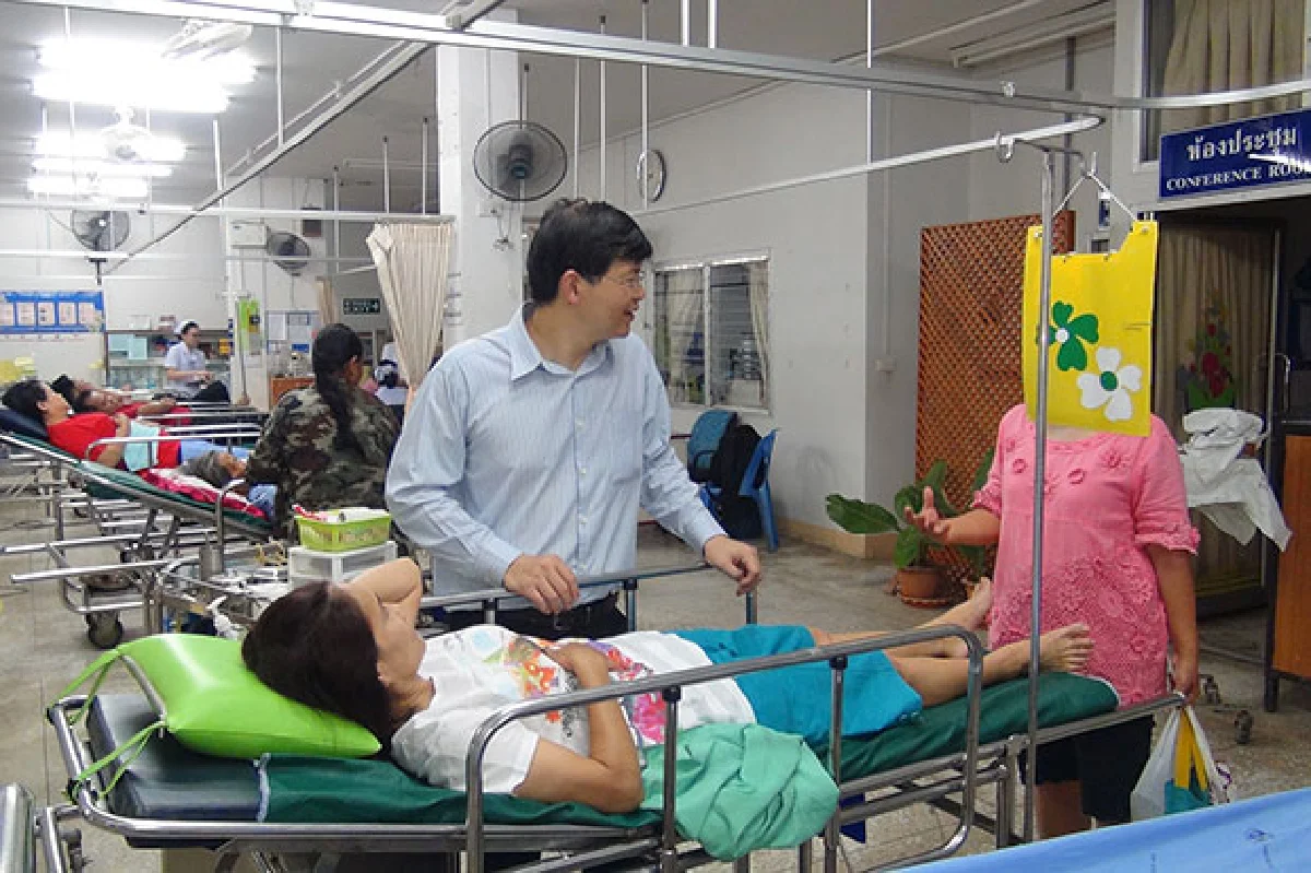 Nan food poisoning traced to eclairs, 38 hospitalised