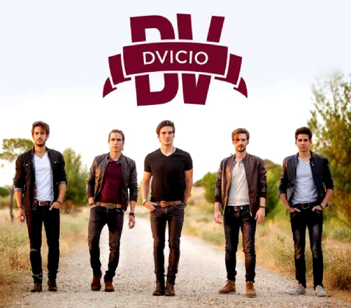 สาวไทยใจละลาย! 5 หนุ่ม DVICIO โชว์คัฟเวอร์เพลง 'คนมีเสน่ห์'