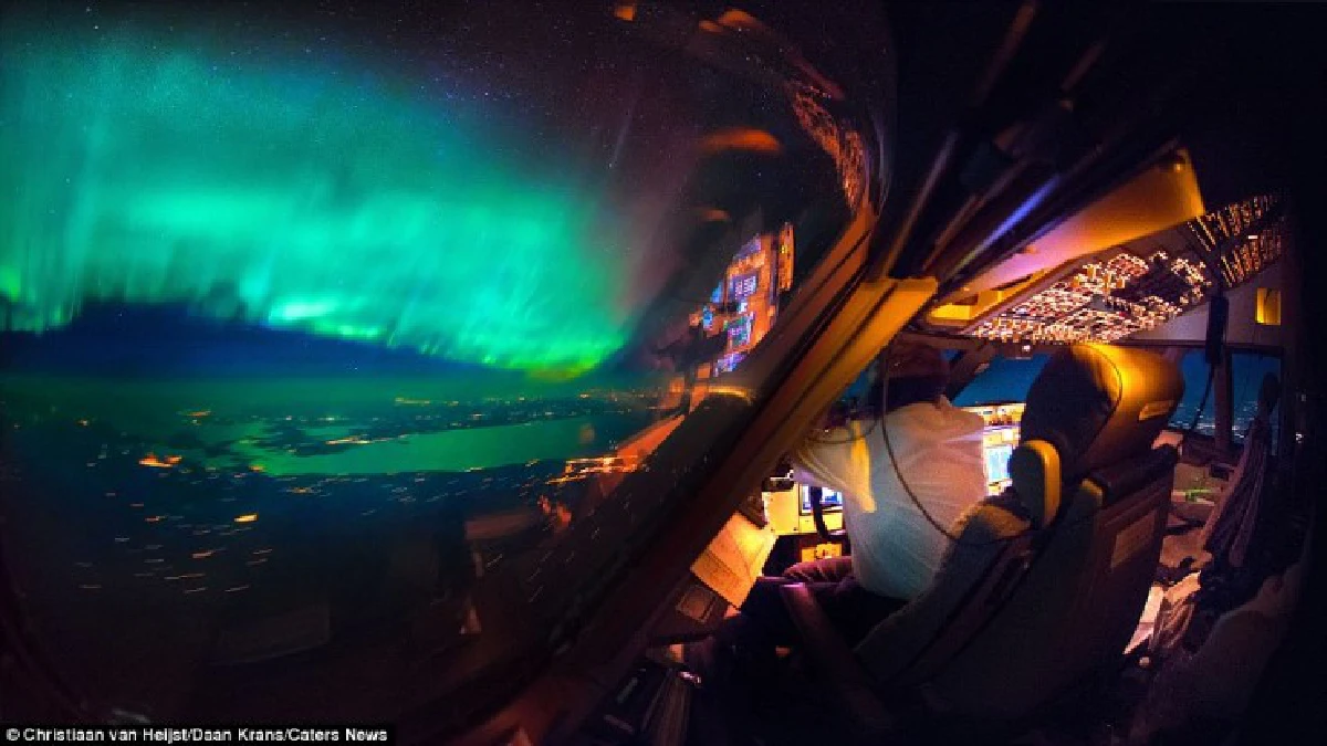 ธรรมชาติอันน่าอัศจรรย์ จากห้องนักบิน