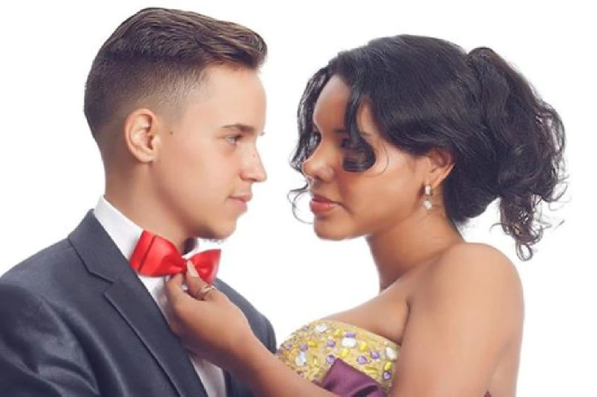 ฮือฮา! คู่รักข้ามเพศเอกวาดอร์ให้กำเนิดลูกเป็นคู่แรก