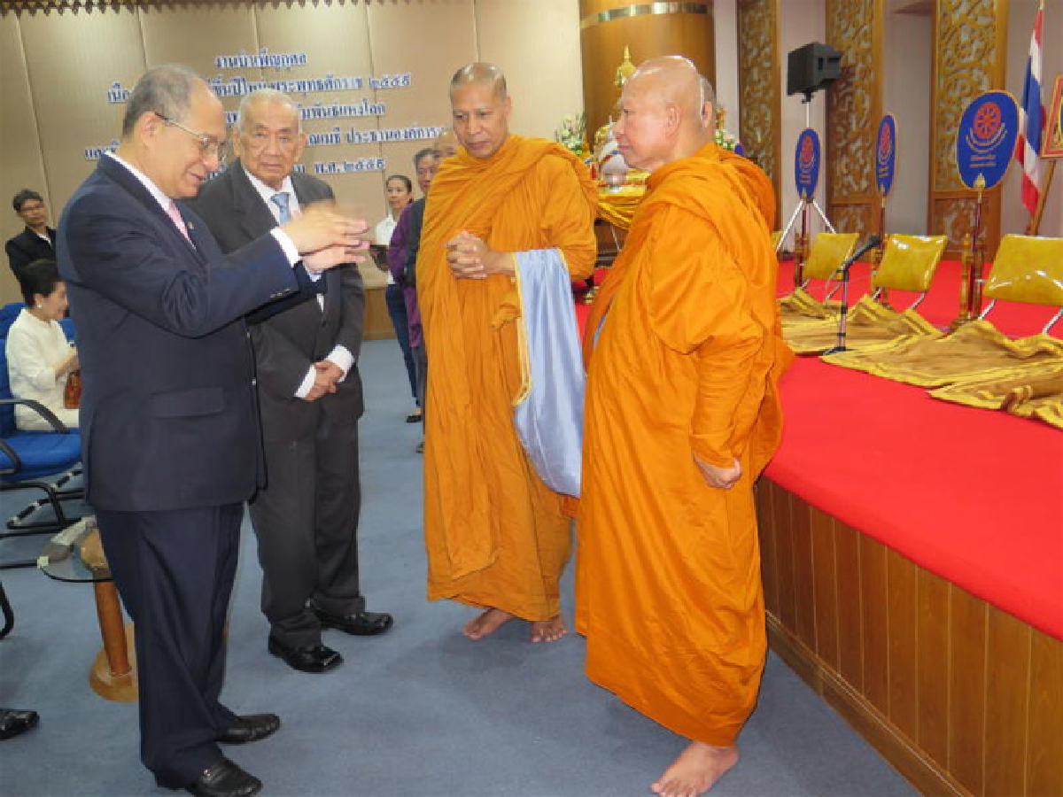 พ.ส.ล.ชูหลักธรรม ในการประชุมใหญ่ที่เกาหลีใต้ พ.ส.ล.ชูหลักธรรม ในการประชุมใหญ่ที่เกาหลีใต้