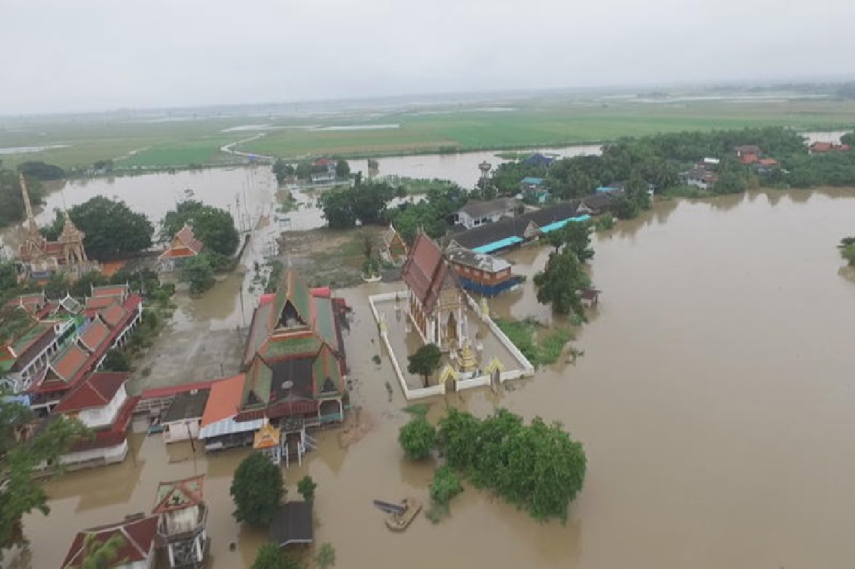 กรมชลฯเตือนน้ำเจ้าพระยาจ่อสูงขึ้นอีกรับฝนตกหนักอีกระลอก กรมชลฯเตือนน้ำเจ้าพระยาจ่อสูงขึ้นอีกรับฝนตกหนักอีกระลอก