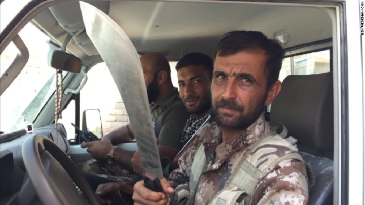 ทำความรู้จักกับแม่บ้านอิรักโคตรโหด ผู้ตัดหัวไอเอสมาทำอาหาร!