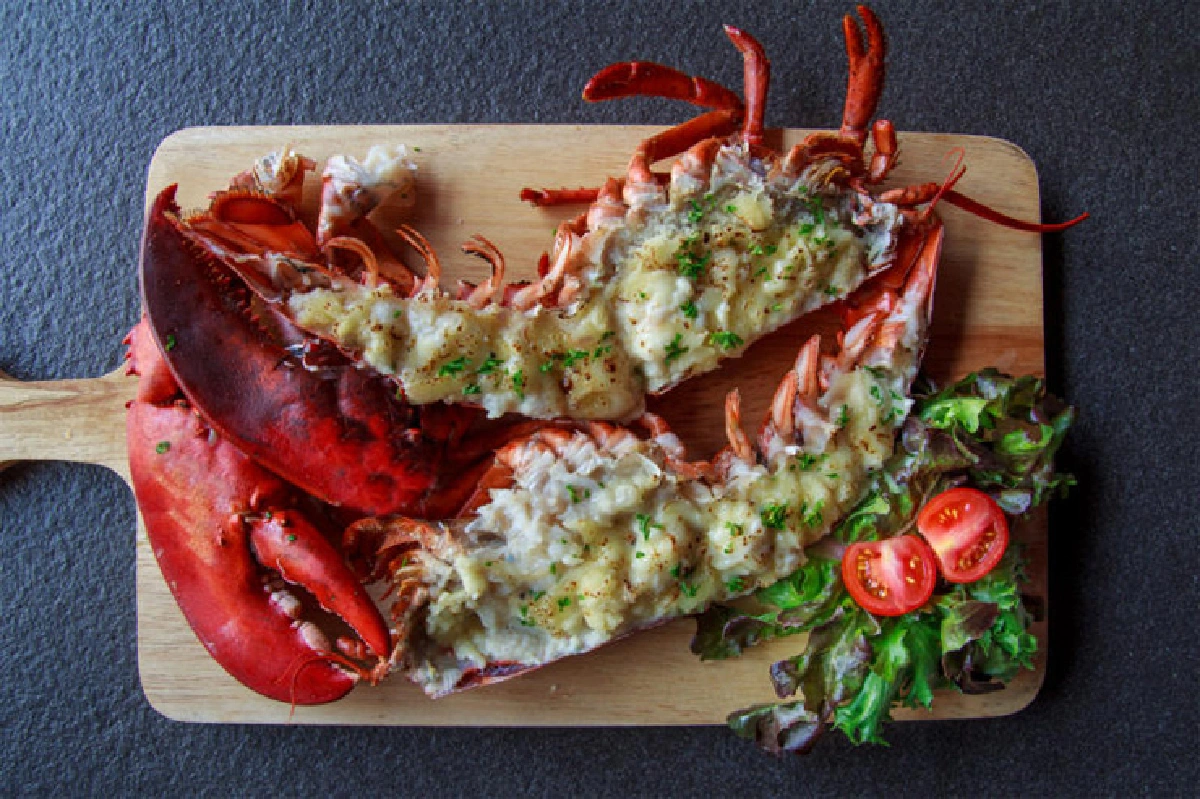 ชินเซนฟิชมาร์เก็ต สวรรค์ของคนรักอาหารทะเล